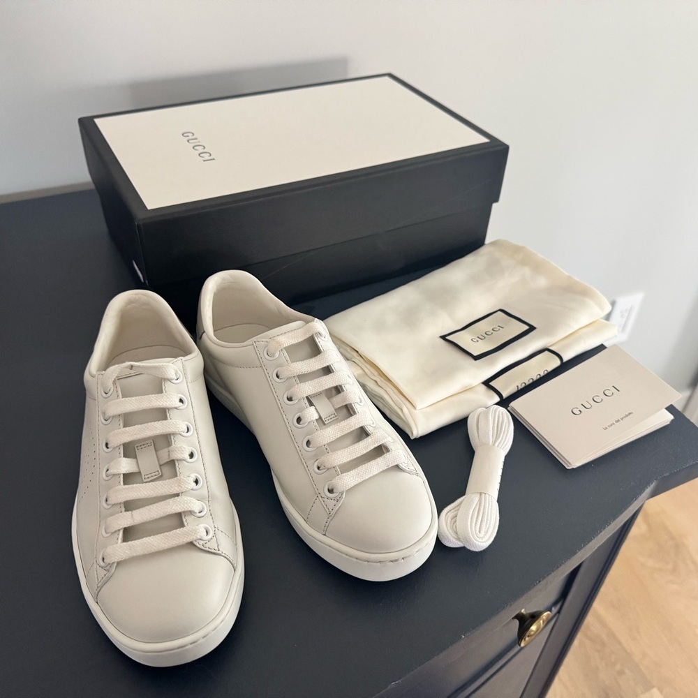 Gucci Ace Leather Low-Top Sneakers